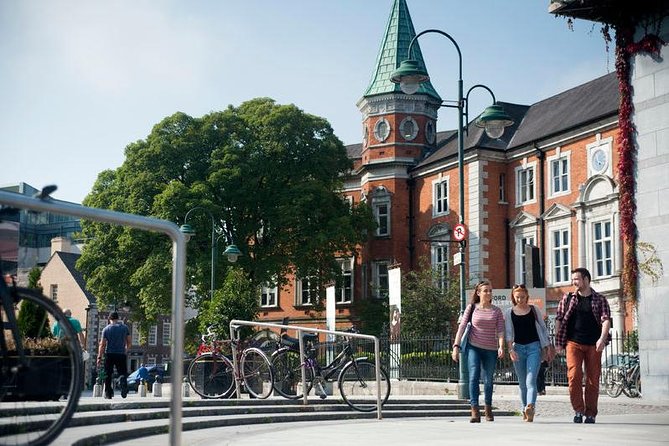 2-Day Cork and Blarney Castle Rail Tour from Dublin - Should you book this 2-day rail tour?