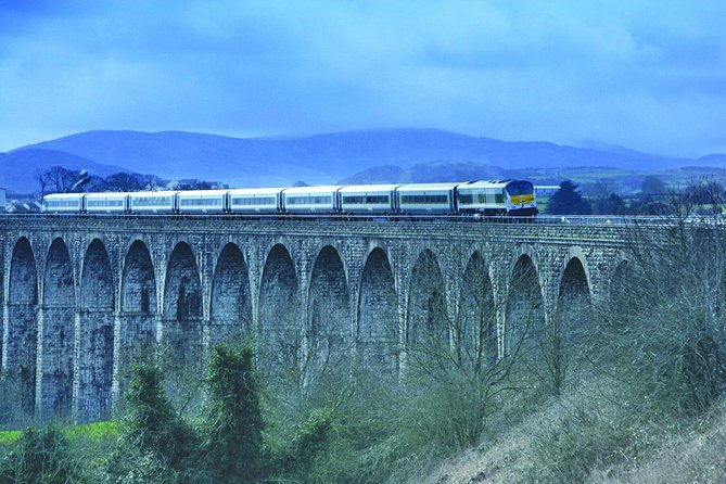 2-Day 'Game of Thrones' Rail Tour from Dublin Incl. Belfast and Giant's Causeway - Why This Rail Tour Beats DIY from Dublin