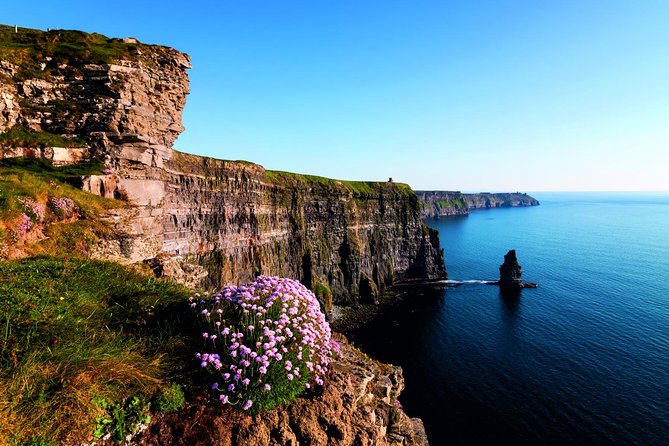 2-Day Southern Ireland Tour from Dublin:Including Blarney and Cliffs of Moher - Doolin lunch, then the Cliffs of Moher visitor area