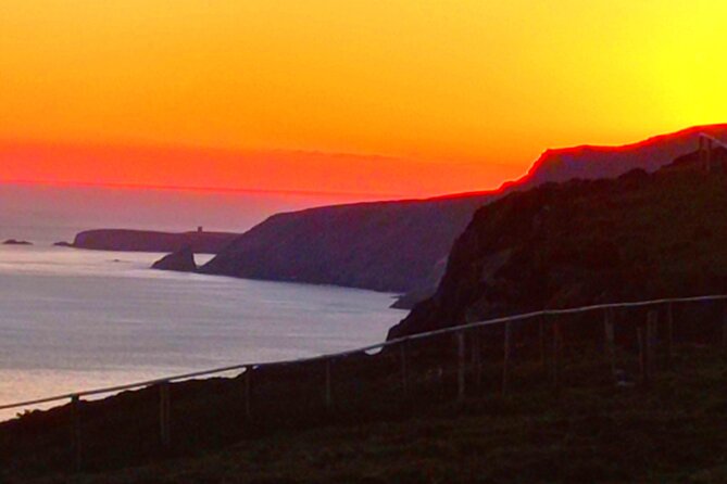 2 Hour Walking Tour in Slieve League Ireland - Stop 1 at Cliffs of Bunglas, Where Stories Meet Geology