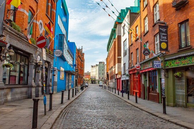 2 Hours Senior’s Historical Private Walking Tour of Dublin - How “private” changes the experience on foot