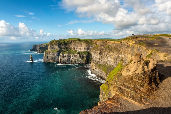 3-Day Cliffs of Moher, Connemara and Aran Islands Rail Tour from Dublin - Day 1: Bunratty Castle and Folk Park, Cliffs of Moher, Burren, and Galway Bay