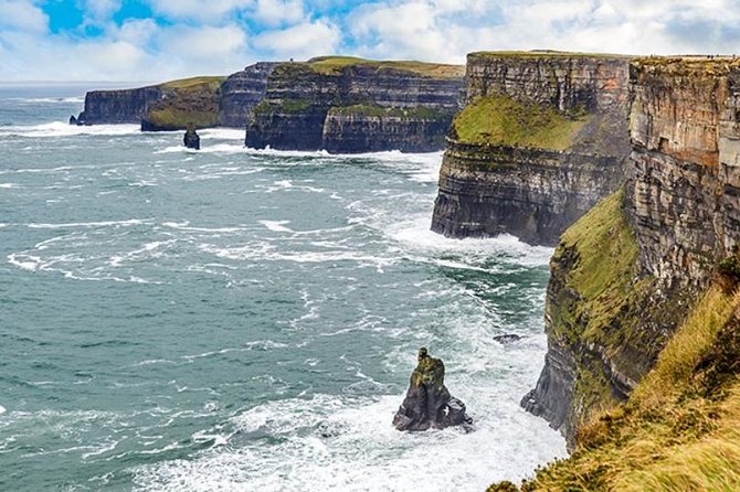 3-Day West Coast Explorer from Dublin Including Admission - Where you sleep: two nights en-suite, plus breakfast that can beat expectations