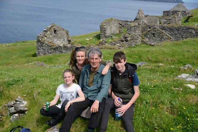 4 Hours Dingle Peninsula Private Tour - Kilmalkedar Church Grounds: Alphabet Stone to Promise Stone