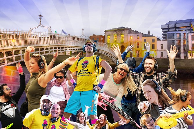 A Silent Disco Walking Tour - The Group Size, Pace, and Why “Photo Stops” Matter