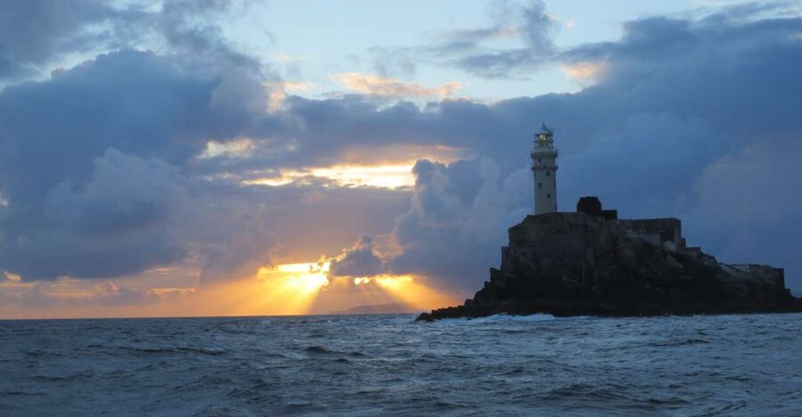 Baltimore Harbor: Sunset Cruise to Fastnet Rock Lighthouse - Key highlights to look for on the Fastnet Rock sunset cruise