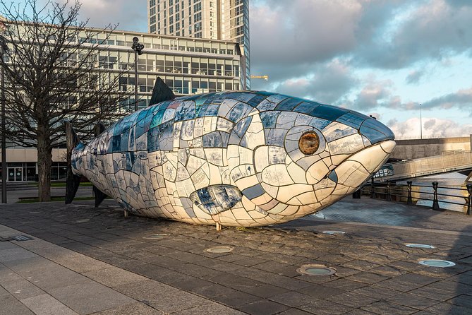 Belfast Day Tour From Dublin: Including Titanic Experience - Pickup and the Dublin to Belfast drive that sets the tone