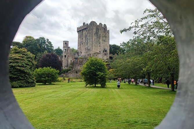 Blarney Castle Cork City and Jameson Distillery Small groups - Should you book this Blarney Castle and Jameson small-group tour?