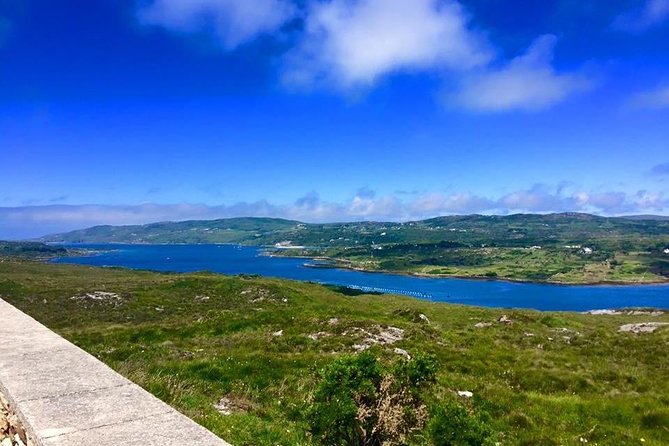 Chauffeur Tours from Galway - Cliffs of Moher and the Burren: the main event, planned for a strong visit