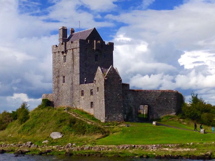 Cliffs of Moher and Galway Tour in Italian or Spanish - How this Dublin to Galway and Cliffs of Moher route actually plays out