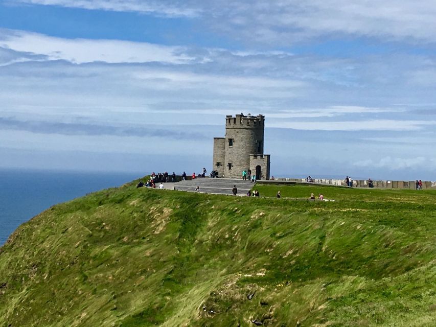 Cliffs of Moher and Galway Tour in Italian or Spanish - Practical logistics that can make or break your day
