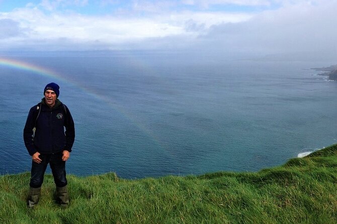 Cliffs of Moher walk with local farmer. Clare. Guided. 3.5 hours. - Meet at Doolin Inn, then hike from the top-down viewpoint