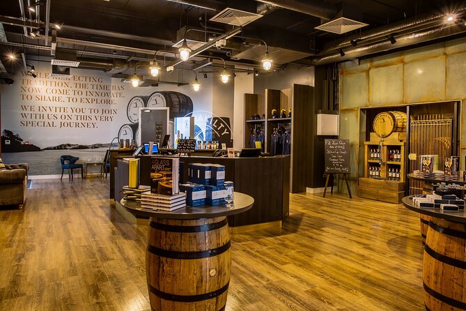 Clonakilty Distillery: Tour & Classic Whiskey Tasting - The virtual farm flight, why it works as an intro