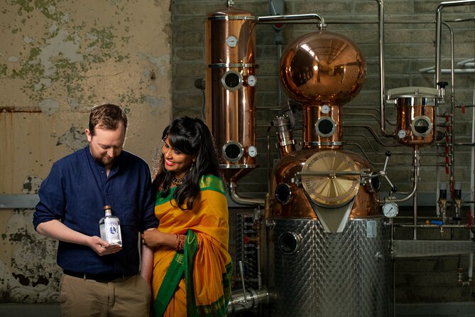 Cocktail Masterclass & Distillery Tour Combo - Logistics That Matter: Age Rules, Group Size, and Comfort