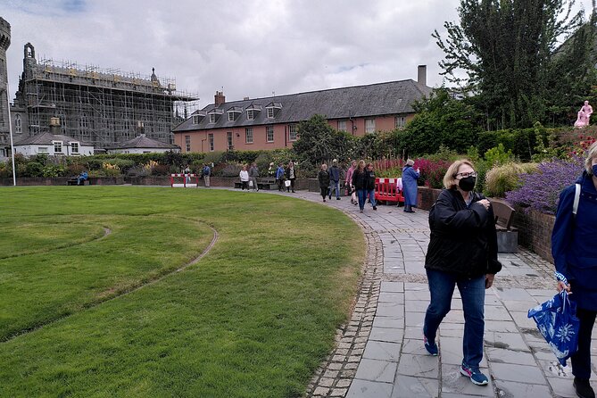Complete tour of Dublin in Italian - Trinity College Dublin: truth and legend in an Irish key