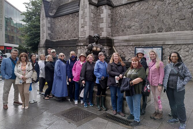 Complete tour of Dublin in Italian - Christ Church Cathedral from the outside, with legends attached
