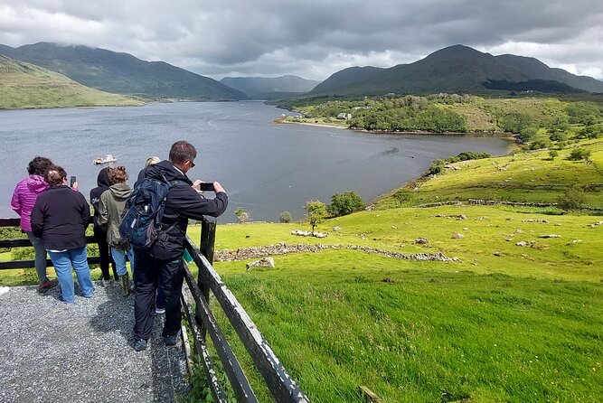 Connemara Sheep Farm experience & Kylemore Abbey by Lux Limousine - How this Connemara day works, start to finish