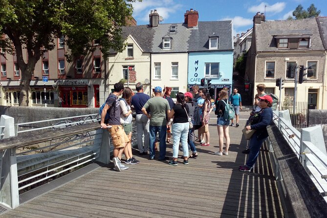 Cork Chat and History Walking Tour - Meeting at Crawford Art Gallery, then stepping into the real city core