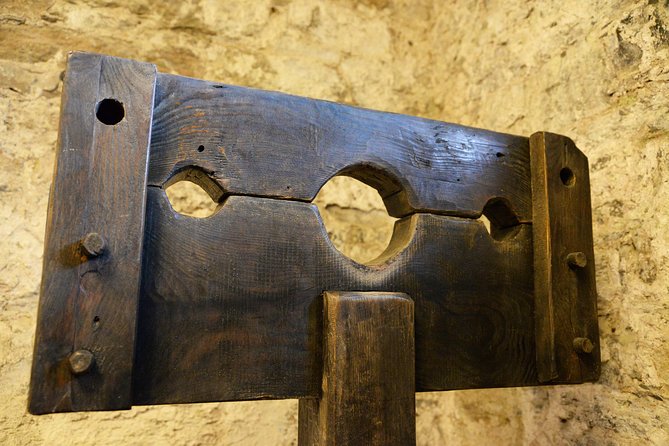 Cork City Gaol Admission Ticket with GUIDEBOOK - Price and value: is $16.73 worth your time?