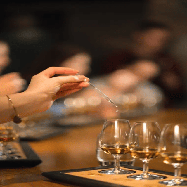 Cork: Midleton Distillery (Jameson) Premium Whiskey Tasting - Booking, timing, and how the 25-minute session flows