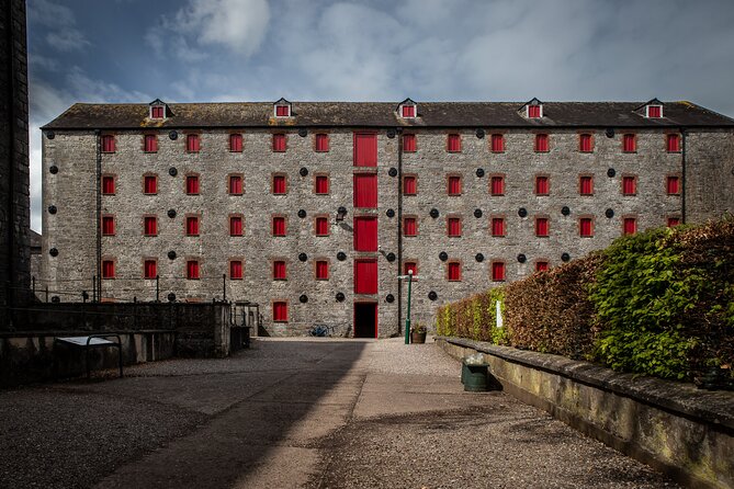 Cork Midleton DistilleryJameson Experience & Whiskey Tasting - How the Midleton Jameson Experience is paced (about 1 hour 15 minutes)