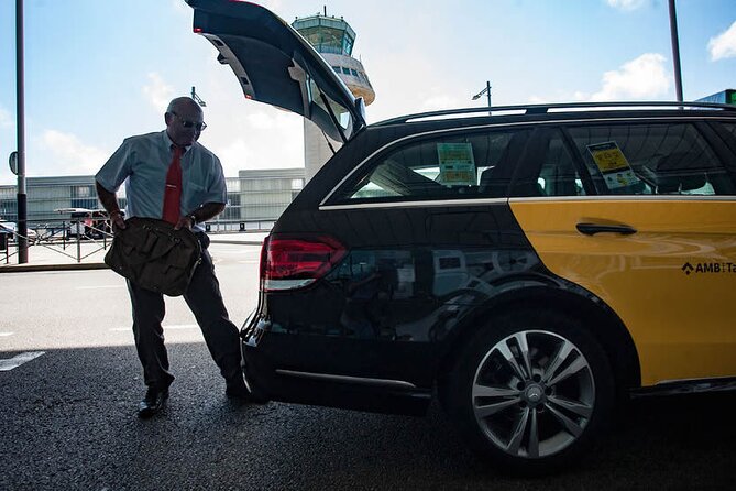 Cork Private Transfer from Cork Airport to City centre - Flight Monitoring And The 60-Minute Wait Rule