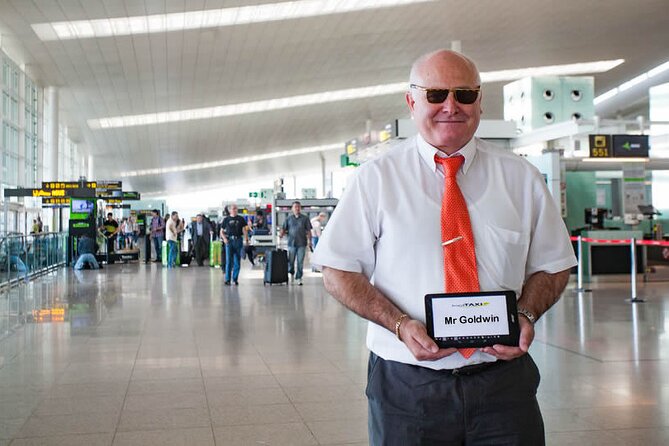 Cork Private Transfer from Cork Airport to City centre - Meet Your Driver In Cork Airport Arrivals, With Luggage Help