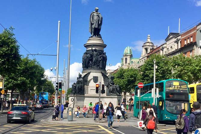 Cycle Dublin - Bike & ebike Tours - Pedal vs. E-bike in Dublin: Choosing the Right Effort