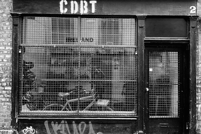 Cycle Dublin - Bike & ebike Tours - Stop Points and Storytelling: How Dublin’s Past Gets Put on a Bike Wheel