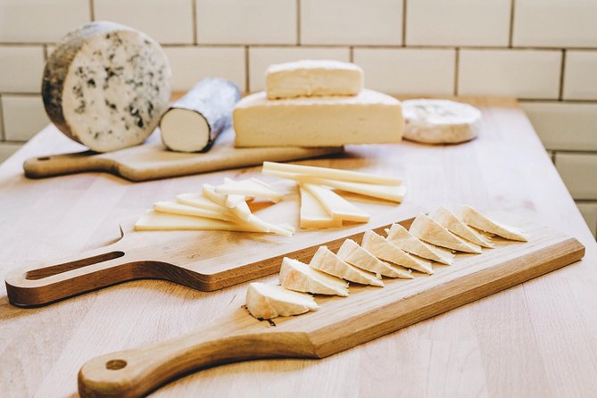Delicious Dublin Food Tour - What You’ll Actually Taste: Stews, Scones, Irish Coffee, Soda Bread Ice Cream