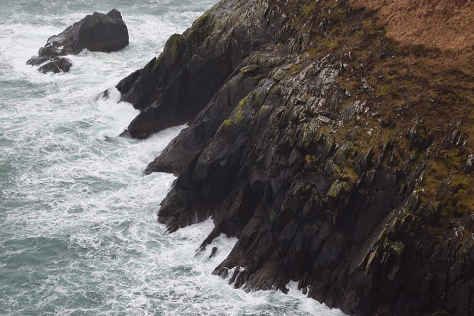 Dingle Peninsula and Slea Head Drive Group Tour - Slea Head Drive: cliffs, beaches, and ancient sites on a guided line
