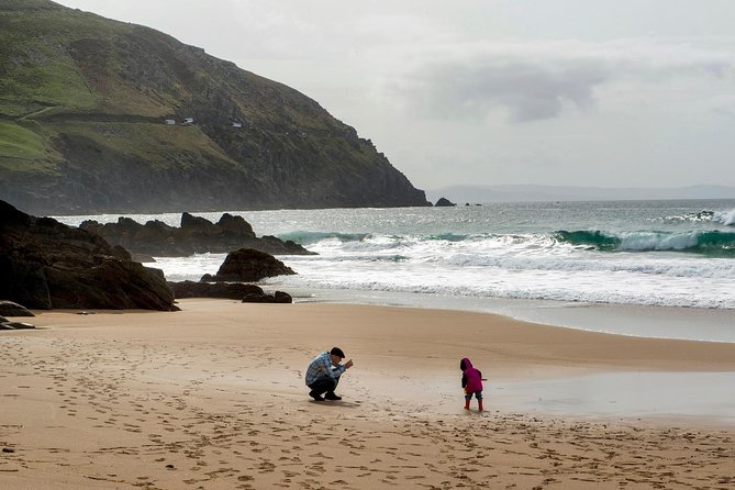 Dingle Peninsula Day Tour from Limerick: The Wild Atlantic Way - Inch Beach: 30 minutes on the Atlantic edge