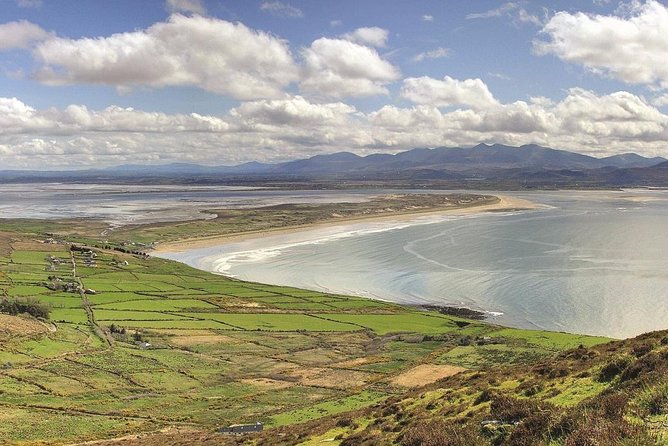Dingle Peninsula Tour from Killarney: Including Wild Atlantic Way - Stop 1: Inch Beach, plus the movie-famous shoreline
