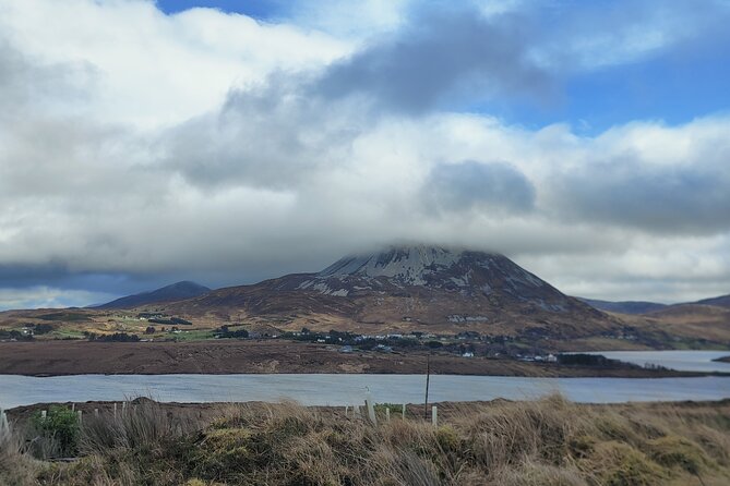 Donegal Electric Bike Tour with Local Guide: Half-Day Adventure - Abandoned Stone Cottages and the Great Famine: Seeing History Up Close