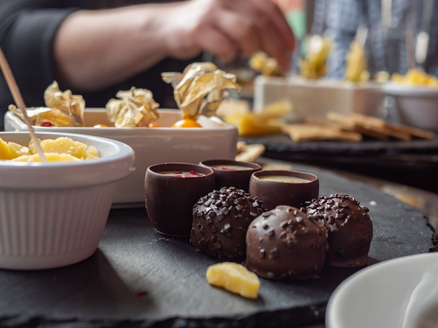 Dublin: 2-Hour Premium Whiskey and Food Tasting Tour - The Food Pairings: Irish Farmhouse Cheese, Soda Bread, and Handmade Chocolates