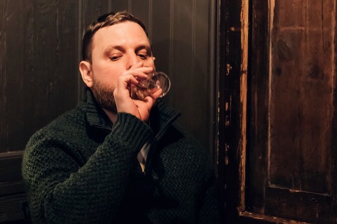 Dublin 6 Whiskey Tasting & 3 Food Pairing Walking Tour with Local - From Powerscourt to Temple Bar, the route that puts Dublin on your feet