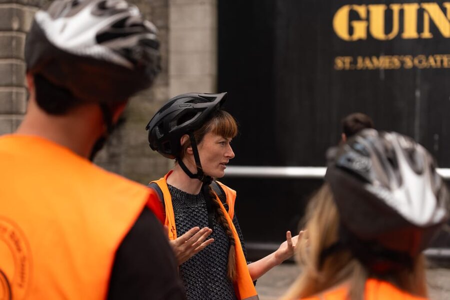 Dublin: Bike & E-Bike Tour with a Local Guide - Guinness Storehouse by bike, then out into Kilmainham direction