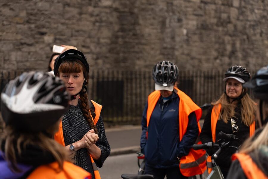 Dublin: Bike & E-Bike Tour with a Local Guide - Who should choose the push bike, and who should choose the e-bike