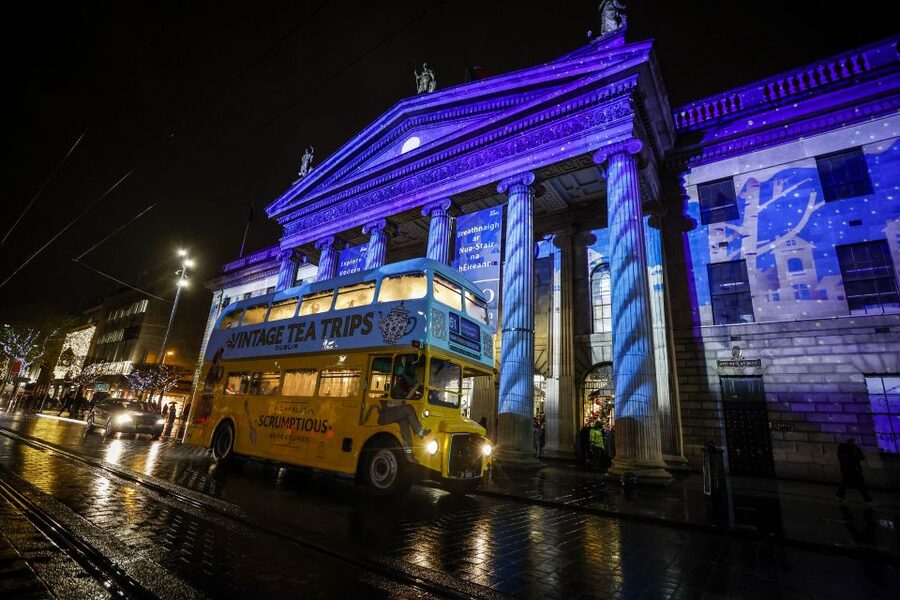 Dublin: Christmas Lights Festive Bus Tour with Afternoon Tea - Afternoon tea on board: what’s actually served and how to time it