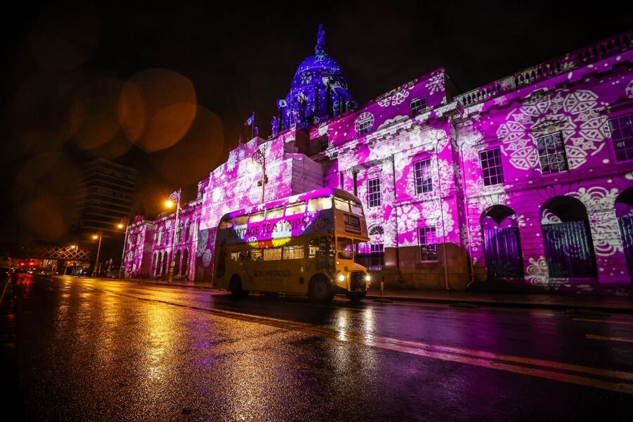 Dublin: Christmas Lights Festive Bus Tour with Afternoon Tea - Live English guide + festive music: why it matters more than you think