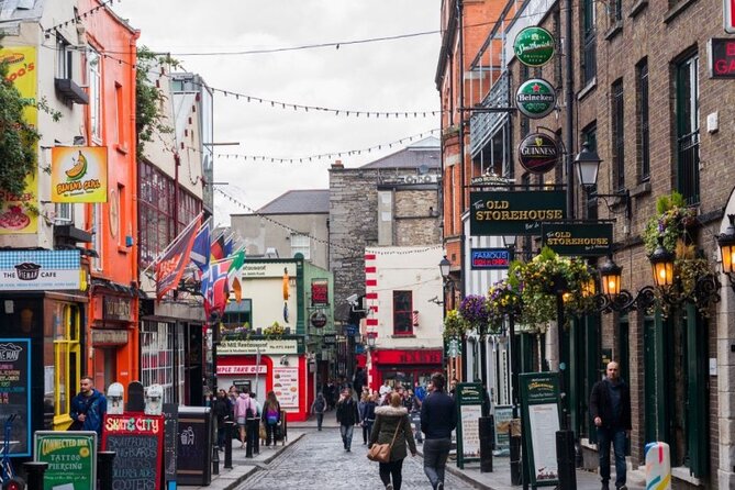 Dublin City Sightseeing with Private Chauffeur Day Tour - Trinity College Dublin: A 47-Acre Campus Moment