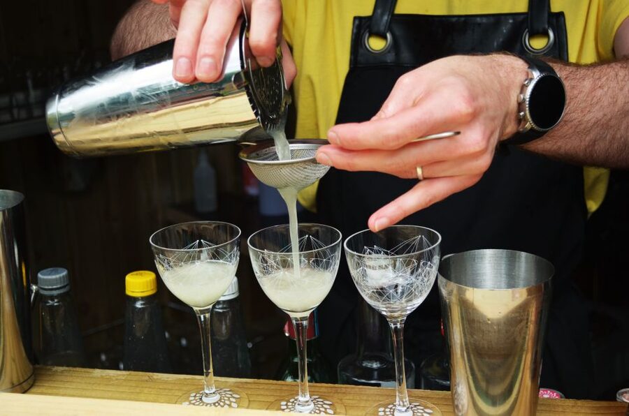Dublin: Cocktail Masterclass - Molecular Cocktails and the Sciencey Fun Part