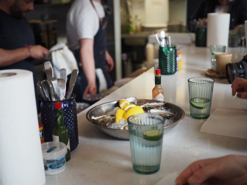 Dublin: Delicious Walking Food Tour - Stop-to-stop style: why you feel guided, not herded