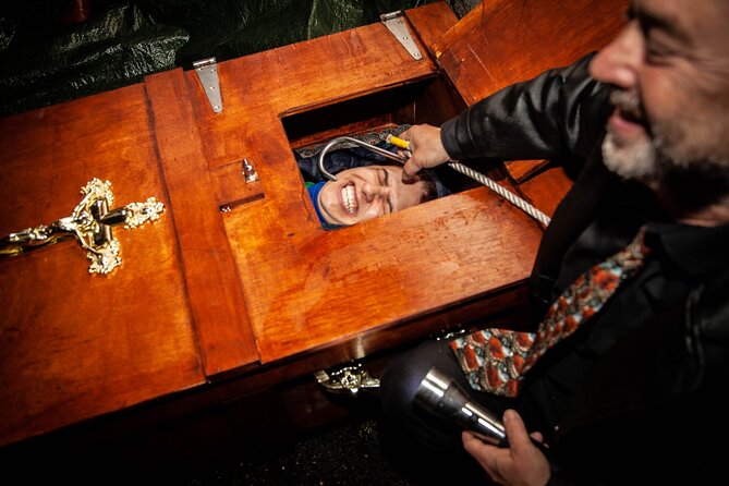 Dublin Ghost Bus Tour with Professional Actors - How the actors, jump scares, and the coffin moment work