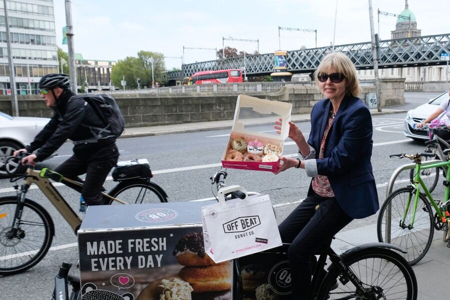 Dublin: Guided Delicious Donut Tour with Tastings - Grafton Street and Molly Malone: history you can taste