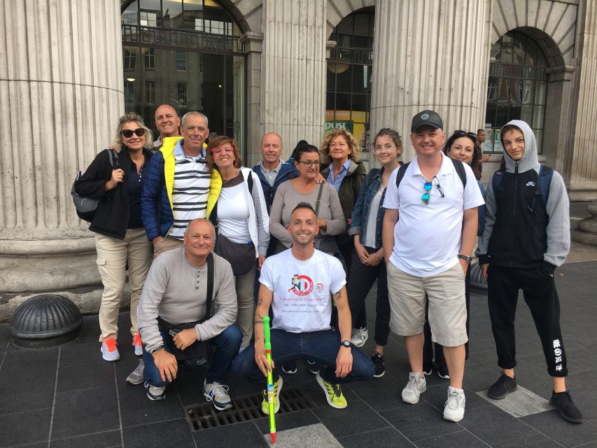 Dublin Highlights: 2.45-Hour Walking Tour in Italian - What to bring, and how to walk comfortably through central Dublin