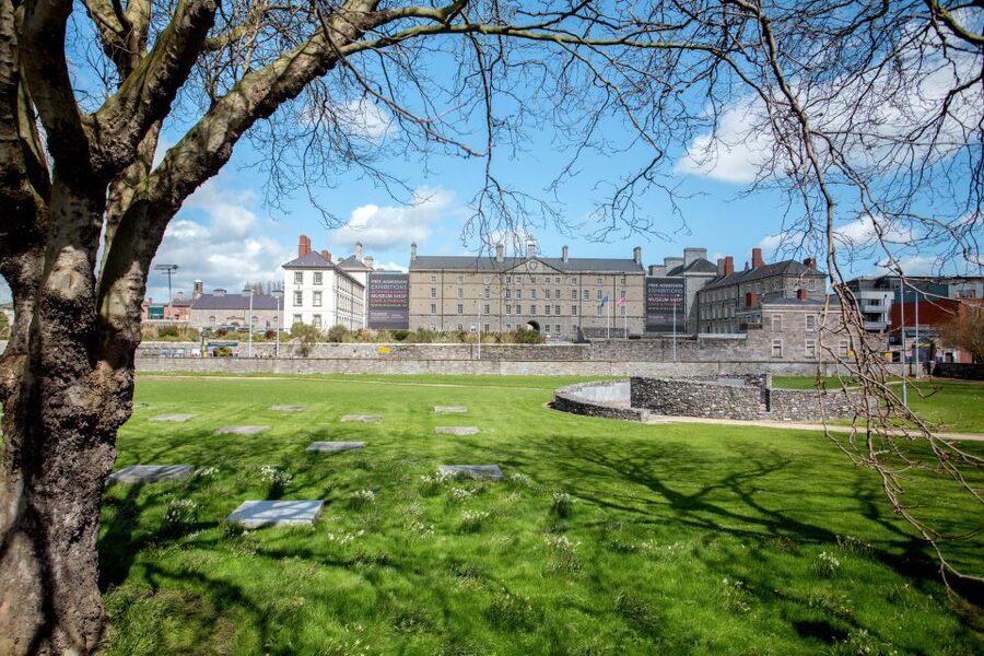 Dublin: Hop-on Hop-off Bus Tour - Key highlights to look for on this Dublin bus tour
