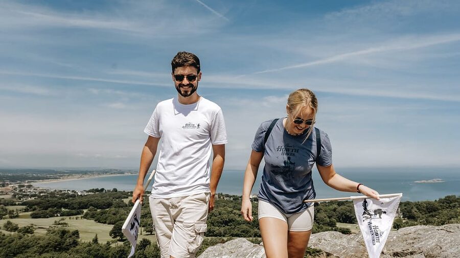 Dublin: Howth Safari Hiking Tour - Entering Howth’s south-facing coastline from the start