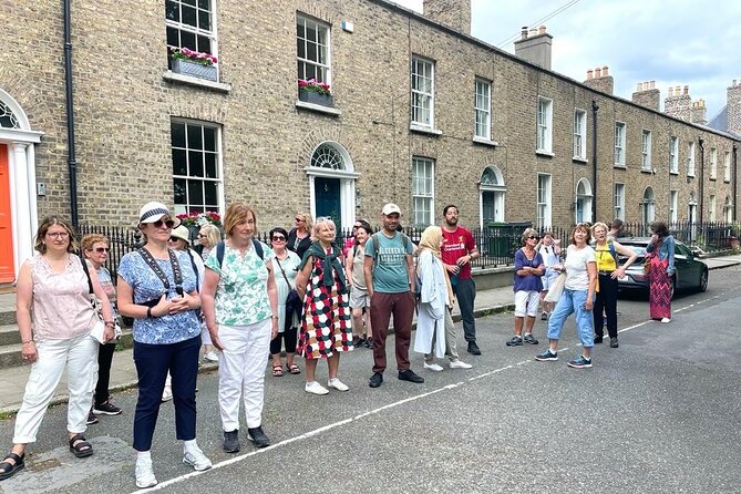 Dublin, in a day, on foot. History, culture & architecture! - Saint Patrick’s Cathedral and the Swift connections