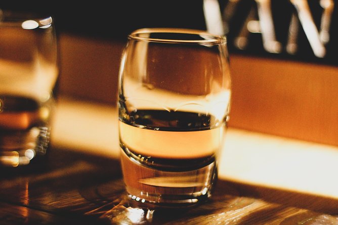 Dublin Jameson Distillery and Guinness Storehouse Guided Tour - Gravity Bar: the included pint plus 360-degree Dublin views